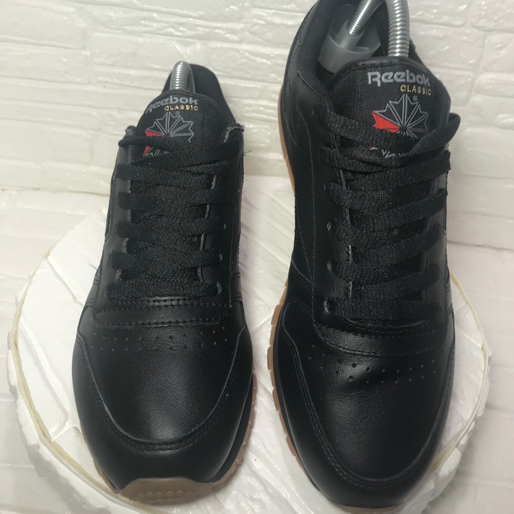 Reebok Classic leather shoes